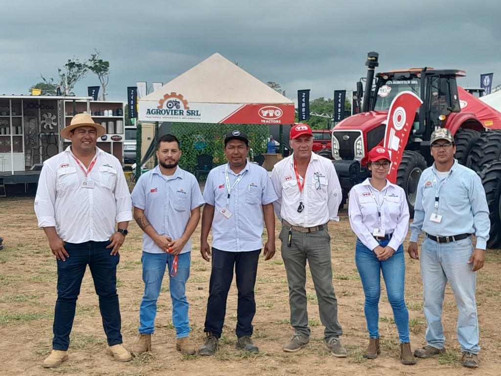 Tractores rústicos, robustos y totalmente mecánicos deslumbraron en la EXPOSOYA 2024